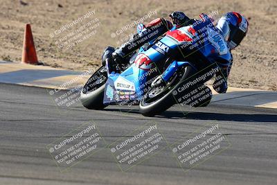 media/Jan-09-2022-SoCal Trackdays (Sun) [[2b1fec8404]]/Turns 9 and 8 (920am)/